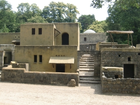 Groesbeek NL : Heilig-Landstichting, Profetenlaan, Museumpark Orientalis, Jüdisches Dorf